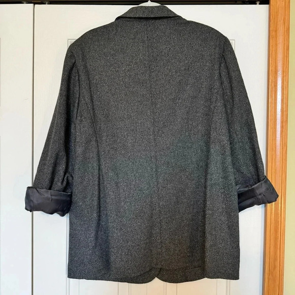 J. Jill Women's Wool Blend Two-Button Boyfriend Blazer Jacket - Picture 3 of 6